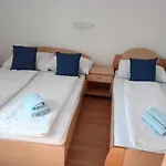 Borka Apartment *