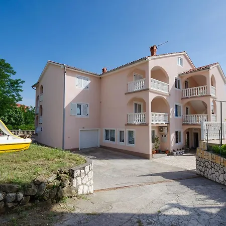 Apartment Borka Lopar