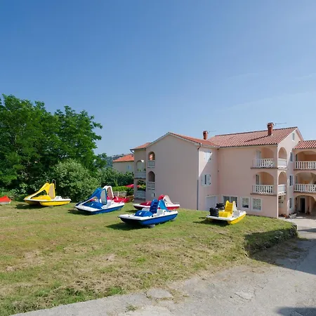 Apartment Borka *