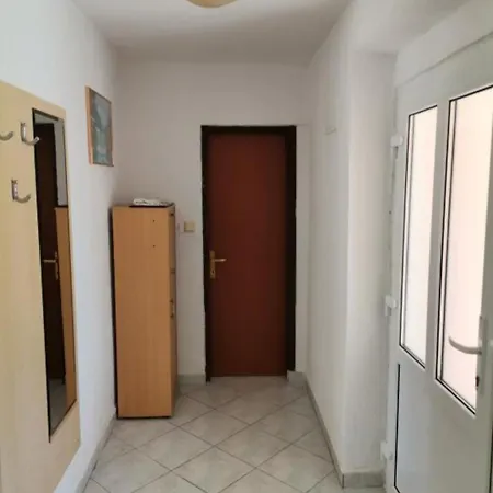 Borka Appartement Lopar