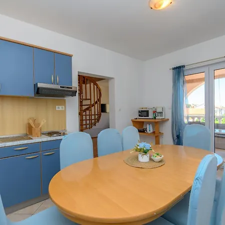 Apartament Borka *