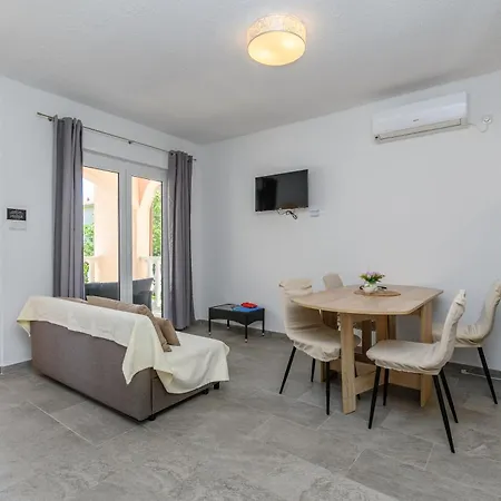 Apartament Borka