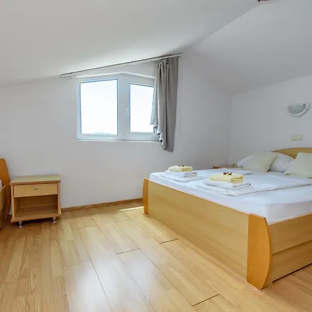 Borka Apartament Lopar